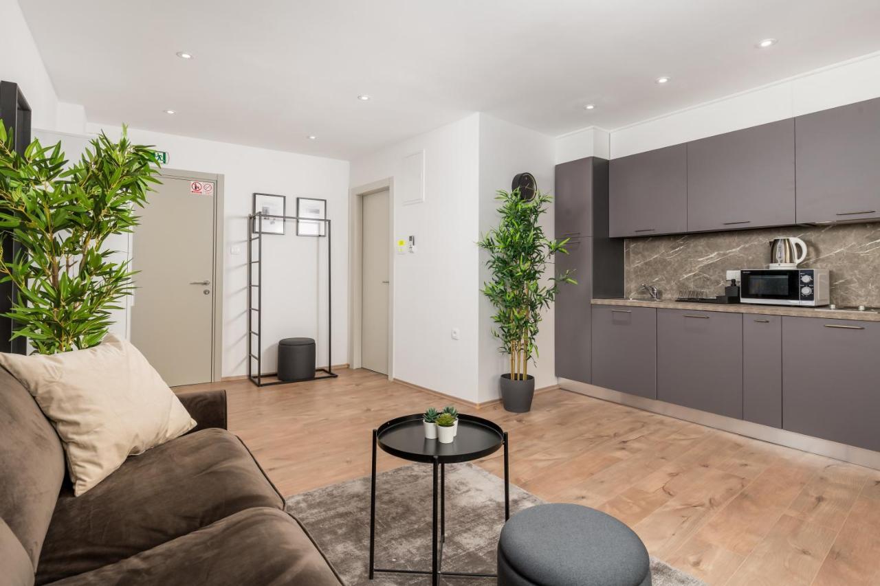 Apartments Penkala 2 Rijeka Ngoại thất bức ảnh
